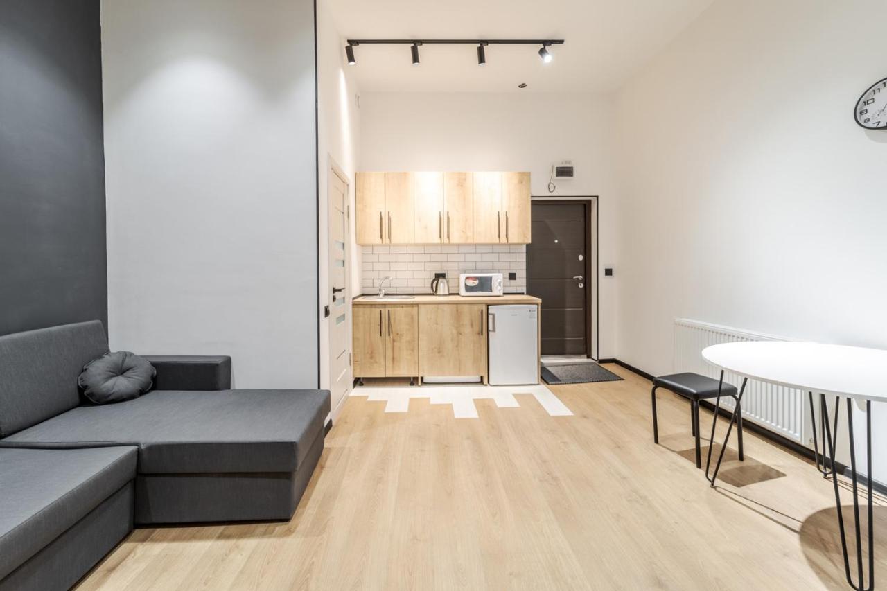 Modern Apartment In The Old City Lviv Luaran gambar