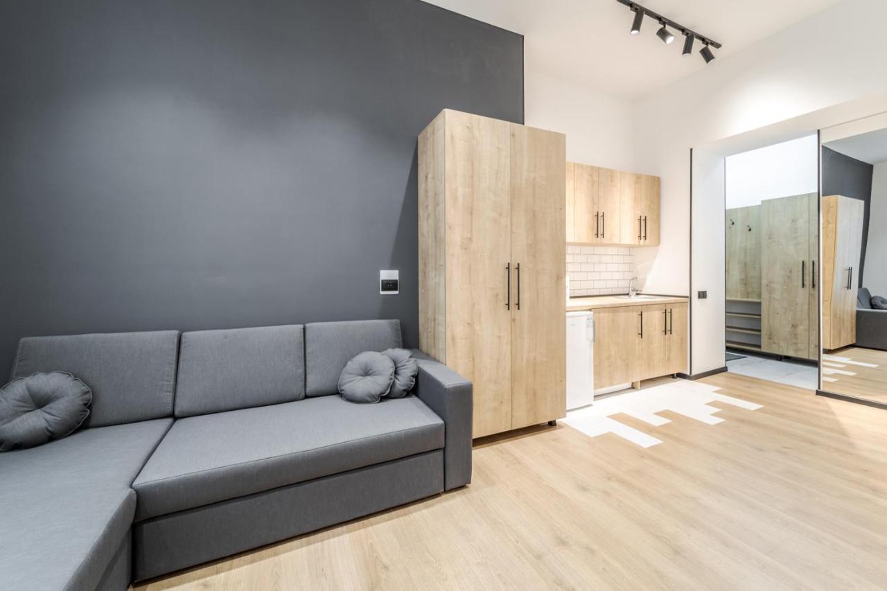 Modern Apartment In The Old City Lviv Luaran gambar