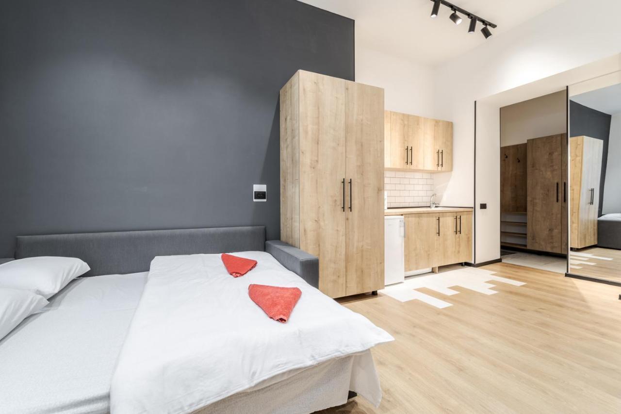 Modern Apartment In The Old City Lviv Luaran gambar