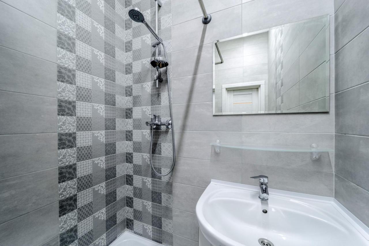 Modern Apartment In The Old City Lviv Luaran gambar